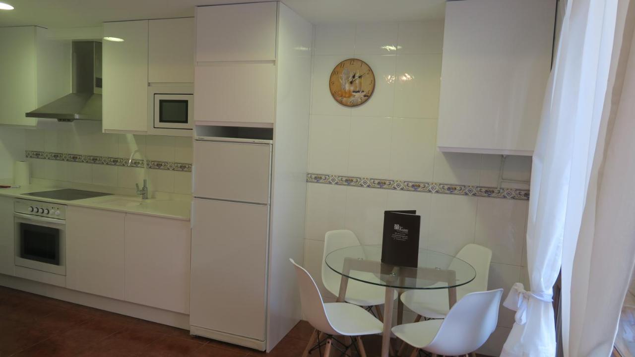 Apartamentos Palacio Azcarate Travesia Calvario Ezcaray Bagian luar foto