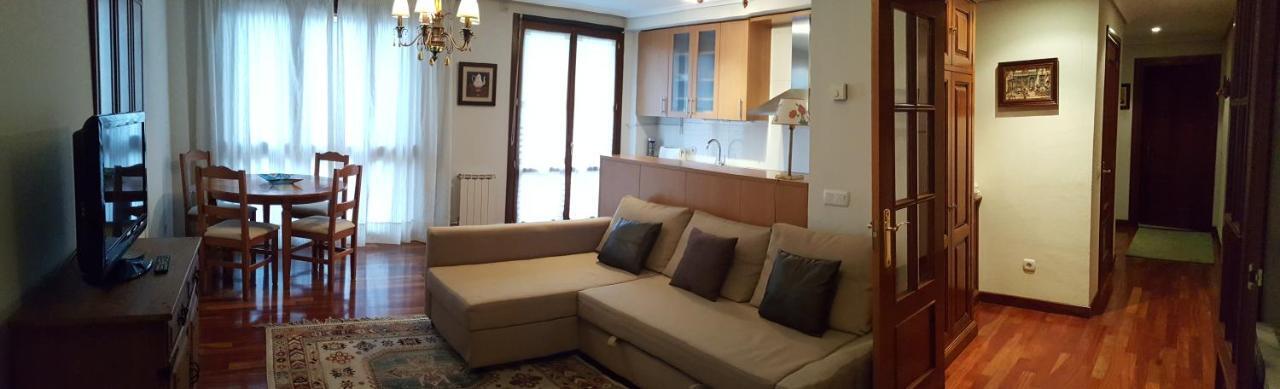 Apartamentos Palacio Azcarate Travesia Calvario Ezcaray Bagian luar foto